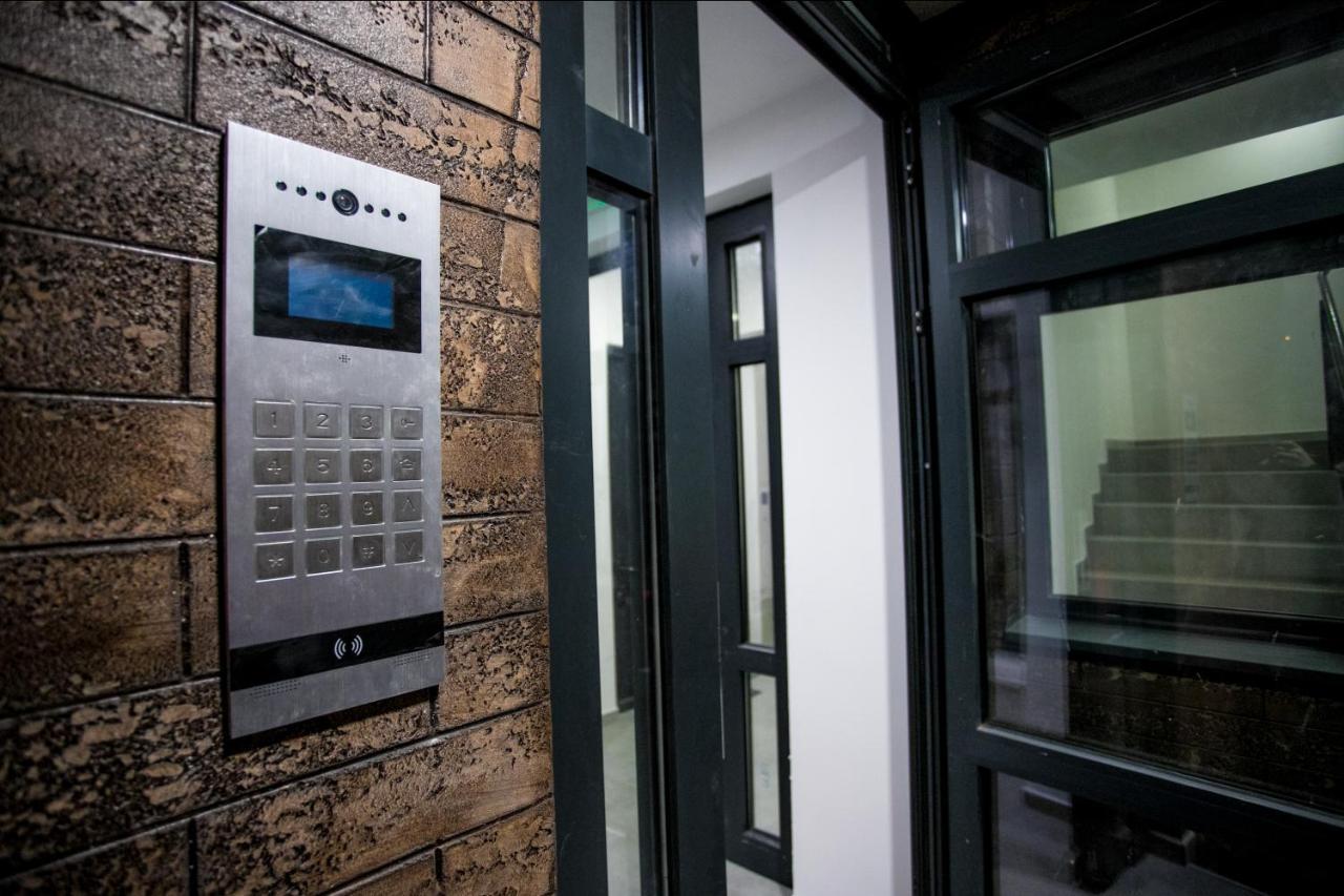 House Of Mac Apartments Ni المظهر الخارجي الصورة