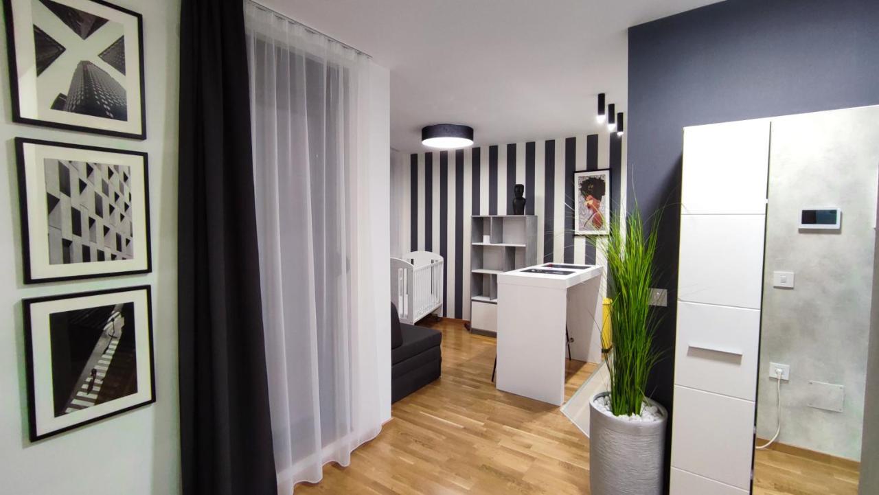 House Of Mac Apartments Ni المظهر الخارجي الصورة