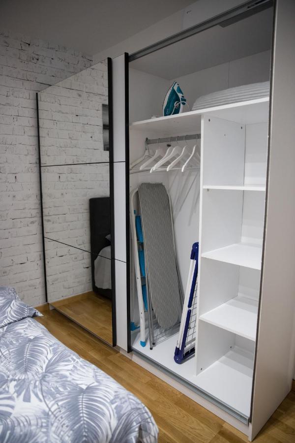 House Of Mac Apartments Ni المظهر الخارجي الصورة